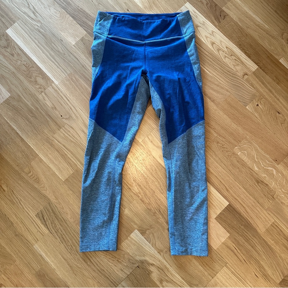 Outdoor Voices full length color blocked leggings